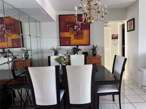 5055 NW 7th Street Miami FL 33126