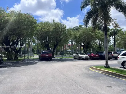 5055 NW 7th Street Miami FL 33126