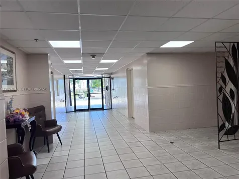 5055 NW 7th Street Miami FL 33126