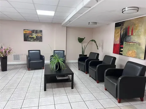 5055 NW 7th Street Miami FL 33126