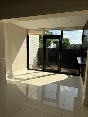 9411 Fontainebleau Boulevard Miami FL 33172