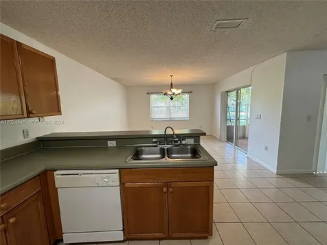 9283 NW 54th Street Sunrise FL 33351