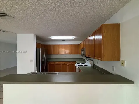 9283 NW 54th Street Sunrise FL 33351