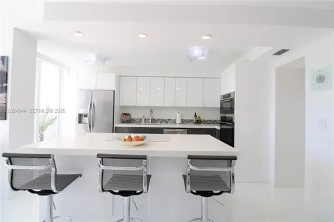 3600 Mystic Pointe Drive Aventura FL 33180