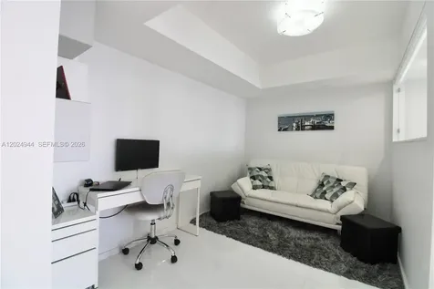 3600 Mystic Pointe Drive Aventura FL 33180