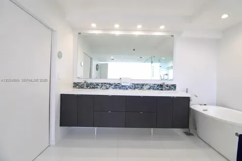 3600 Mystic Pointe Drive Aventura FL 33180