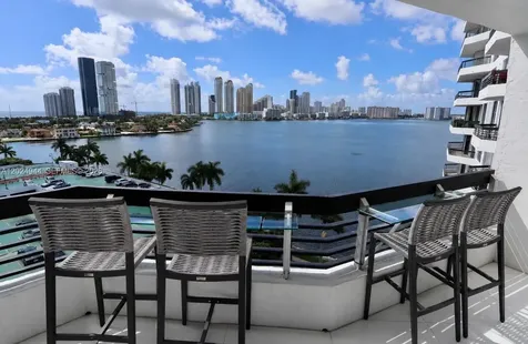 3600 Mystic Pointe Drive Aventura FL 33180