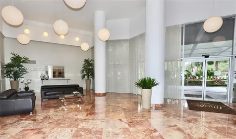 3600 Mystic Pointe Drive Aventura FL 33180