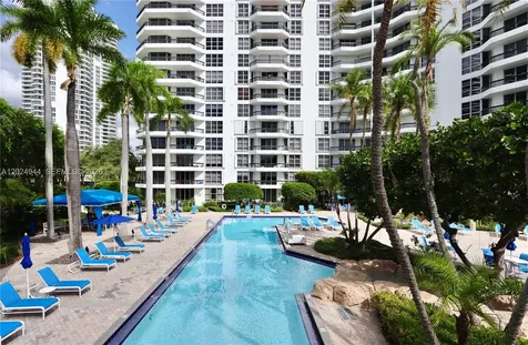 3600 Mystic Pointe Drive Aventura FL 33180