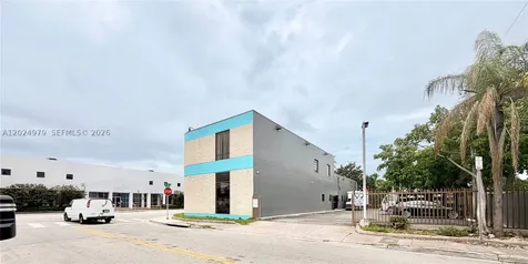 3080 SW 8th Street Miami FL 33135