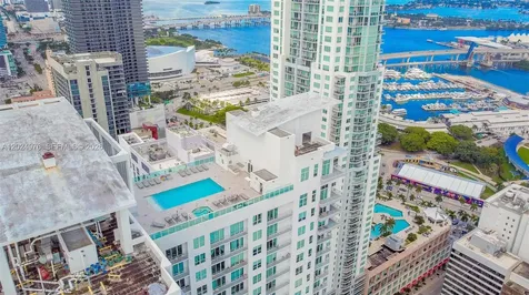 133 NE 2nd Avenue Miami FL 33132