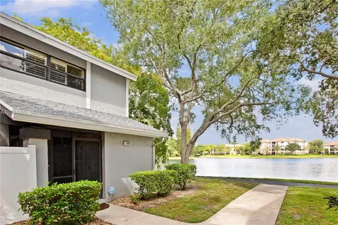 2753 NW 42nd Avenue Coconut Creek FL 33066