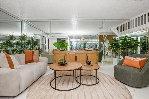 2753 NW 42nd Avenue Coconut Creek FL 33066