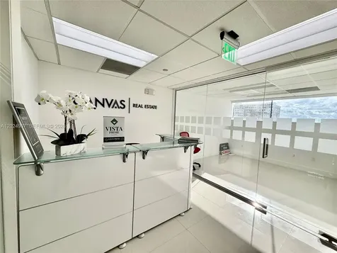 2100 Ponce De Leon Boulevard Coral Gables FL 33134