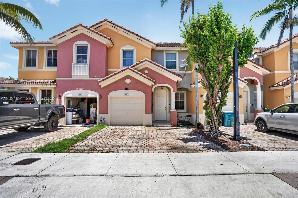 16651 SW 79th Terrace Miami FL 33193