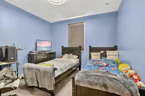 16651 SW 79th Terrace Miami FL 33193