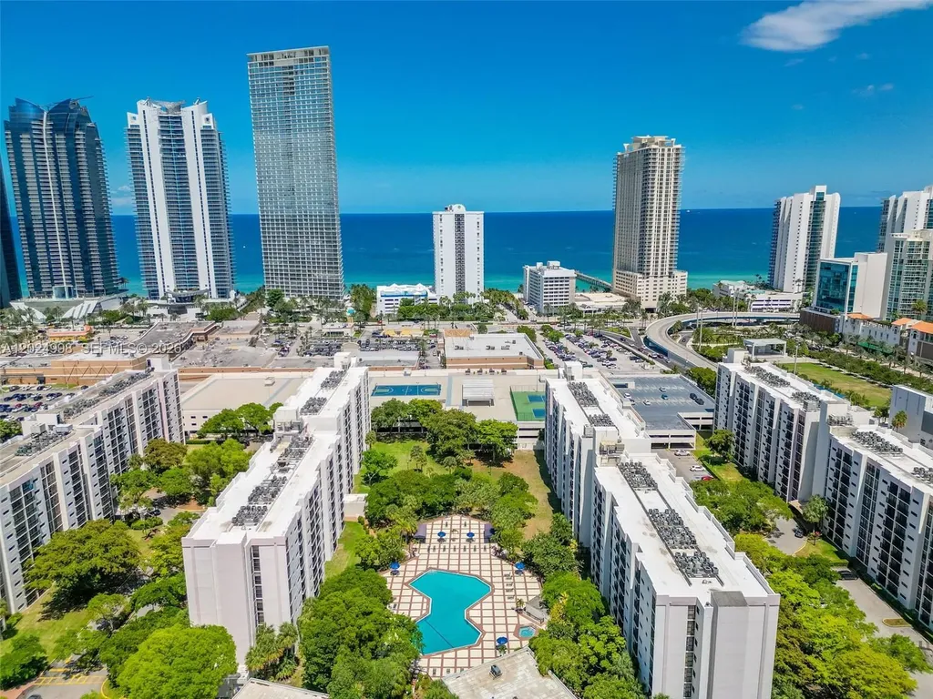 17011 N Bay Road Sunny Isles Beach FL 33160