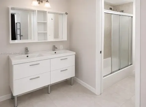 17011 N Bay Road Sunny Isles Beach FL 33160