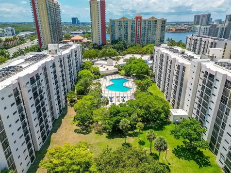 17011 N Bay Road Sunny Isles Beach FL 33160