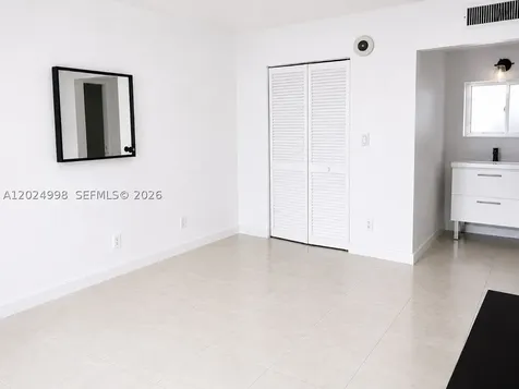 17011 N Bay Road Sunny Isles Beach FL 33160