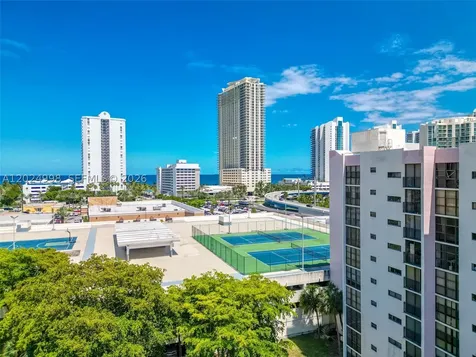 17011 N Bay Road Sunny Isles Beach FL 33160