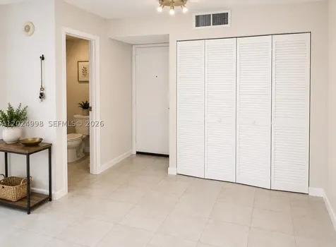 17011 N Bay Road Sunny Isles Beach FL 33160