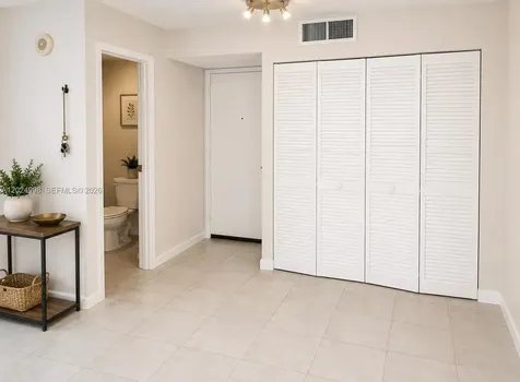 17011 N Bay Road Sunny Isles Beach FL 33160