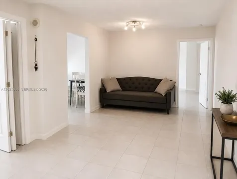 17011 N Bay Road Sunny Isles Beach FL 33160