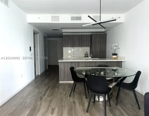 801 S Miami Avenue Miami FL 33130