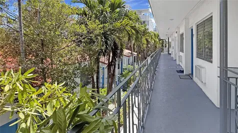 7717 Byron Avenue Miami Beach FL 33141