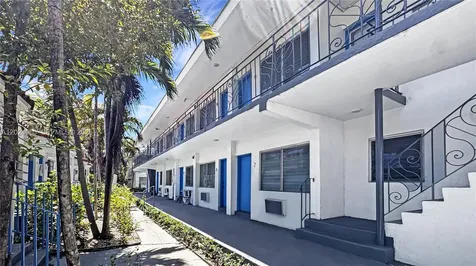 7717 Byron Avenue Miami Beach FL 33141