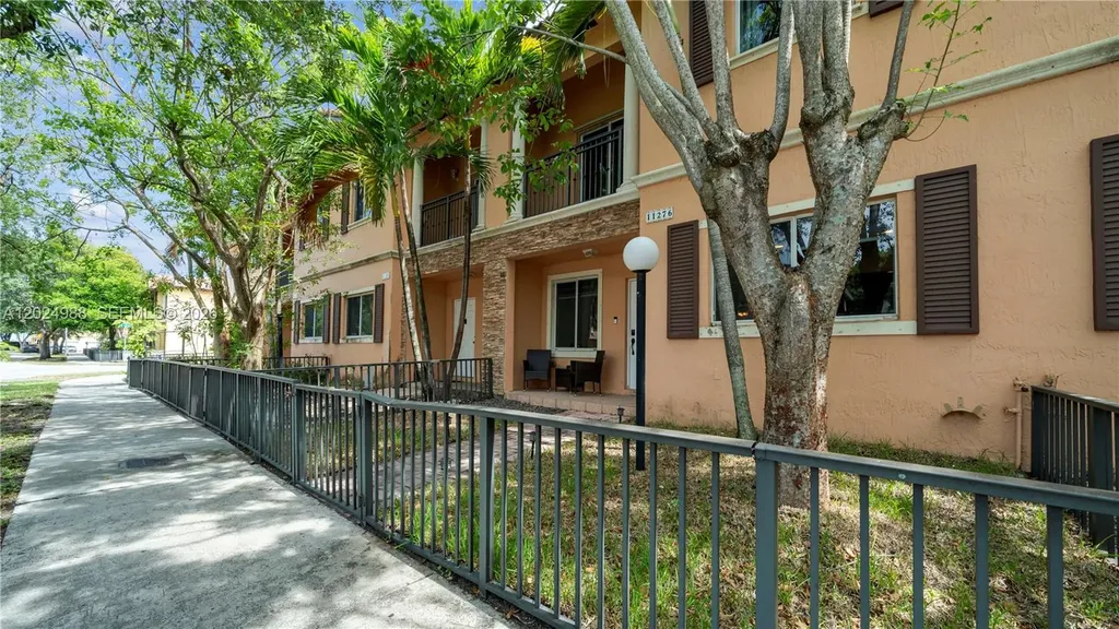 11276 SW 229th Terrace Miami FL 33170