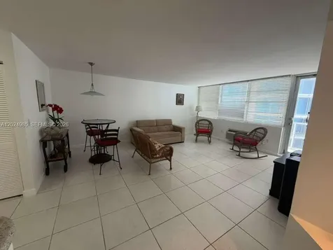 5313 Collins Avenue Miami Beach FL 33140