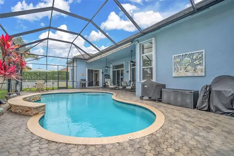 1434 SW 159th Lane Pembroke Pines FL 33027