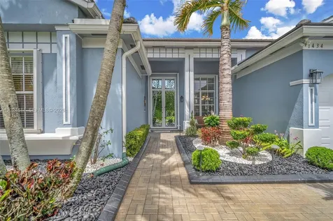 1434 SW 159th Lane Pembroke Pines FL 33027