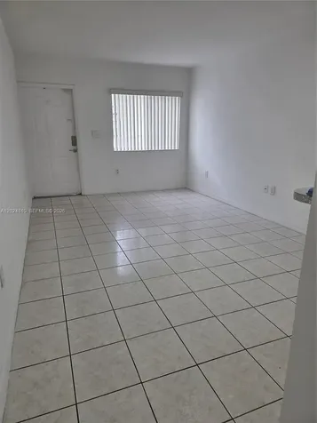 Miami FL 33184