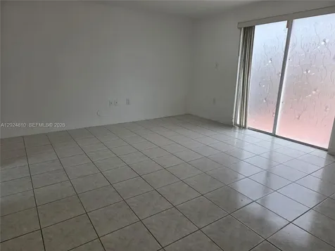 Miami FL 33184