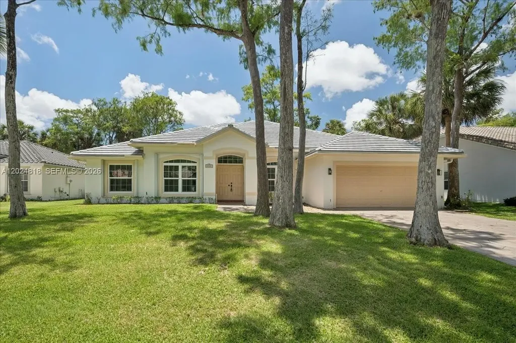 6508 NW 54th Court Lauderhill FL 33319