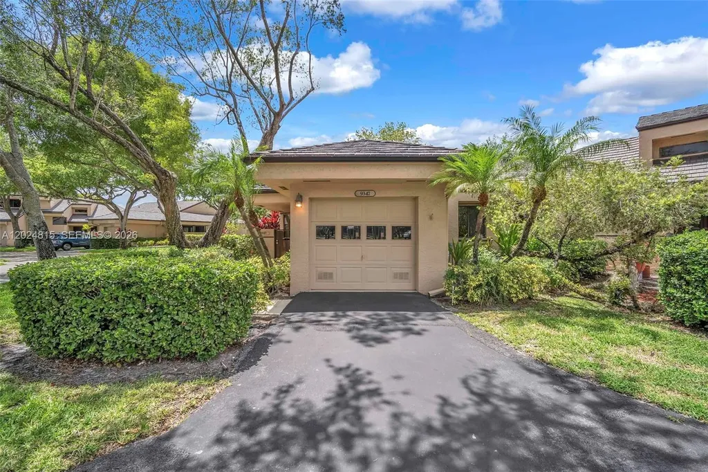 9347 N Chelsea Drive N Plantation FL 33324