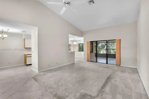 9347 N Chelsea Drive N Plantation FL 33324