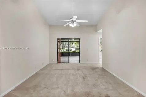 9347 N Chelsea Drive N Plantation FL 33324
