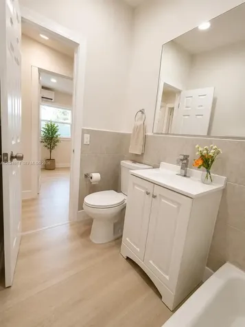 1632 NW 18th Avenue Fort Lauderdale FL 33311