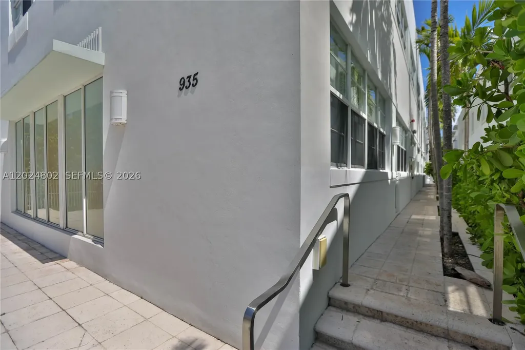 935 Euclid Avenue Miami Beach FL 33139