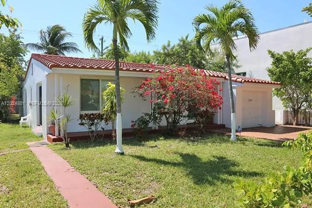 1380 71st Street Miami Beach FL 33141