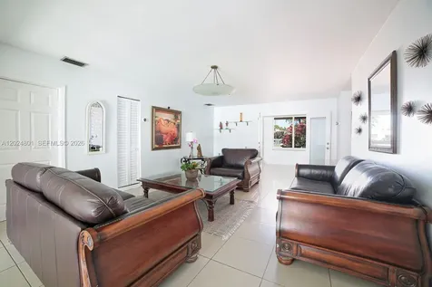1380 71st Street Miami Beach FL 33141