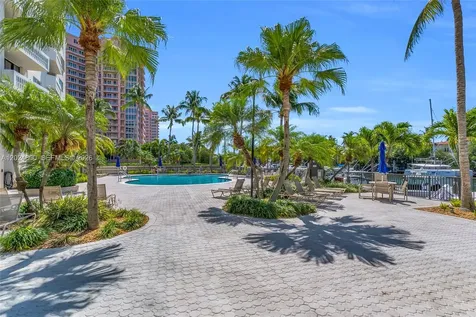 90 Edgewater Drive Coral Gables FL 33133
