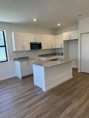 142 NW 10th Terrace Florida City FL 33034