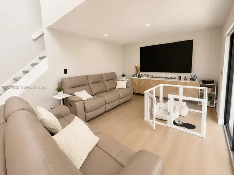 6538 NW 170th Lane Hialeah FL 33015