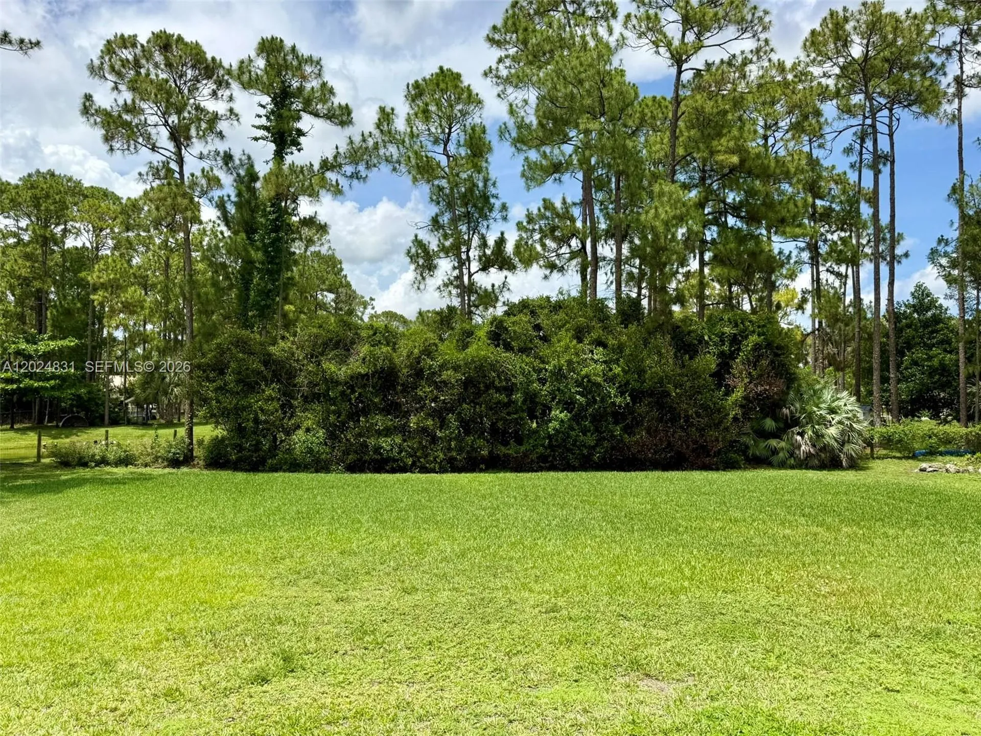 15819 76th Road N Loxahatchee FL 33470