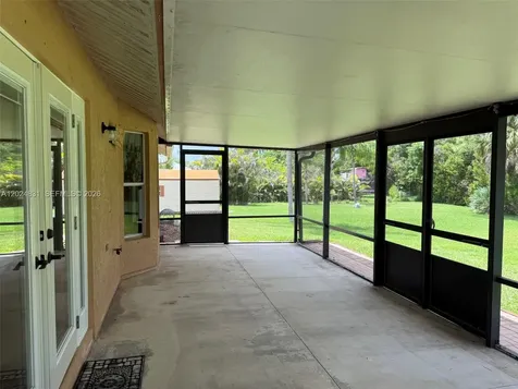 15819 76th Road N Loxahatchee FL 33470